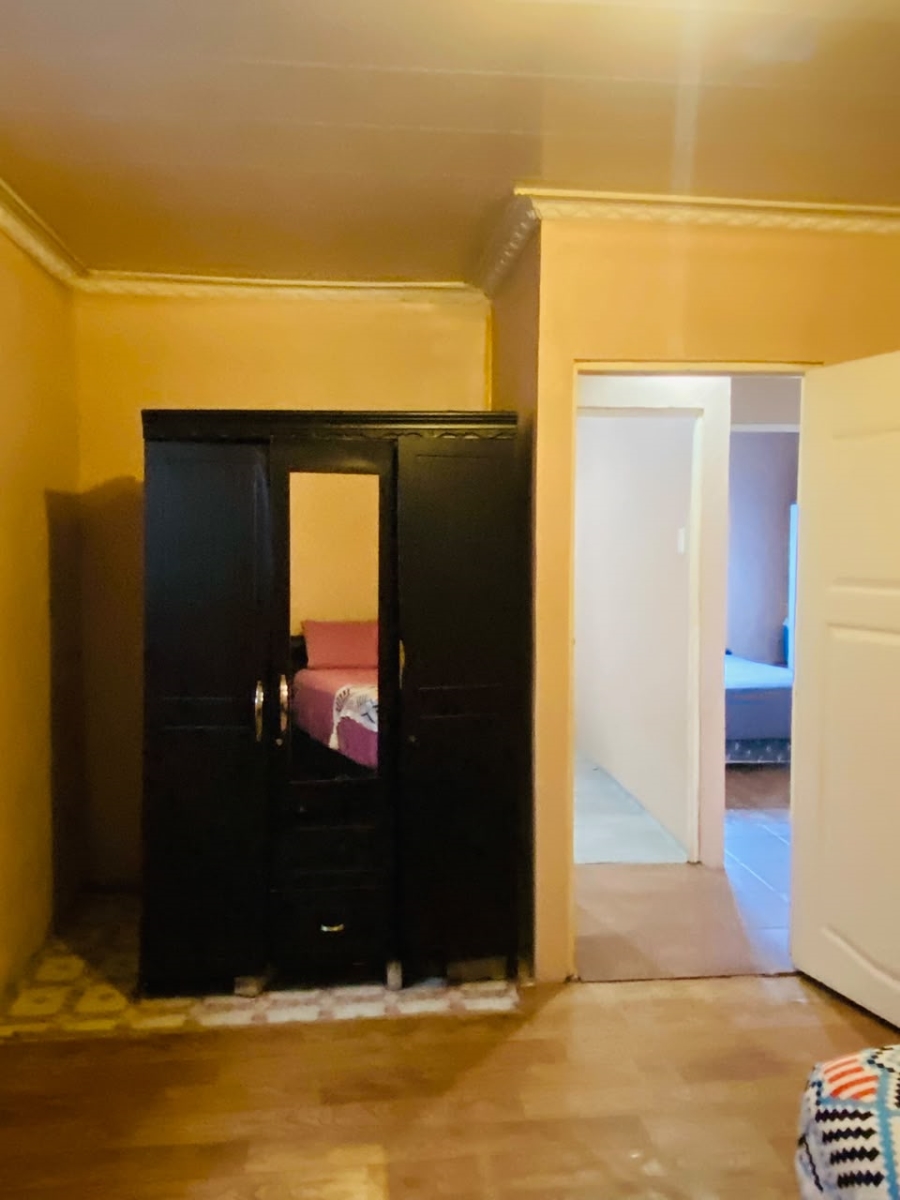 3 Bedroom Property for Sale in Browns Farm Western Cape